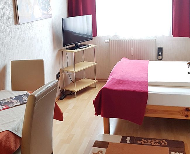 Blick auf ein Einzelzimmer in Hotel Sternberg